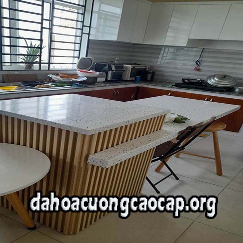 Đá hoa cương bếp